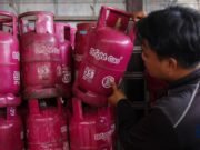 Harga LPG Pink di HST Melonjak, 5,5 Kg Tembus Rp135 Ribu akibat Distribusi Terganggu Harga LPG Pink di HST Melonjak, 5,5 Kg Tembus Rp135 Ribu akibat Distribusi Terganggu