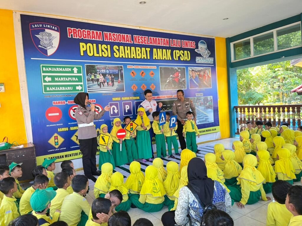 Suasana Ceria Warnai Edukasi Safety Riding untuk Anak-anak TK di Banjarmasin