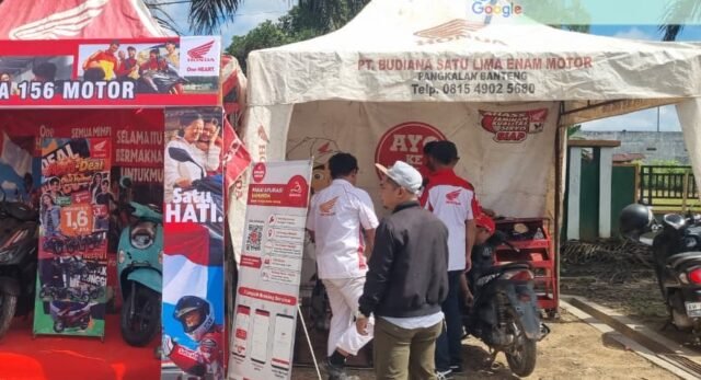 Honda Budiana Nataikerbau Hadirkan Servis Kunjung di SMKN 1 Pangkalan Banteng, Praktis dan Dekat dengan Masyarakat Honda Budiana Nataikerbau Hadirkan Servis Kunjung di SMKN 1 Pangkalan Banteng, Praktis dan Dekat dengan Masyarakat