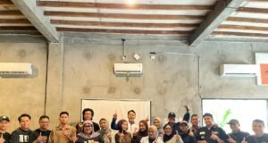 Edukasi Safety Riding Warnai Silaturahmi Honda Trio Motor Bersama Jurnalis di Banjarmasin Edukasi Safety Riding Warnai Silaturahmi Honda Trio Motor Bersama Jurnalis di Banjarmasin