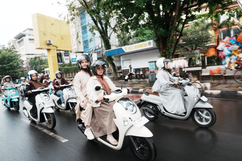 Rush Hour Tetap #Cari_Aman, Honda Bagikan Tips Berkendara Aman di Tengah Padatnya Aktivitas. Foto Dok istimewa