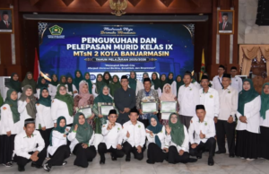 MTsN 2 Kota Banjarmasin Tindak Lanjuti Edaran Kanwil Kemenag Kalsel, Siswa Diminta Aktif Praktik Keagamaan Selama Libur Sekolah MTsN 2 Kota Banjarmasin Tindak Lanjuti Edaran Kanwil Kemenag Kalsel, Siswa Diminta Aktif Praktik Keagamaan Selama Libur Sekolah. Foto Dok istimewa