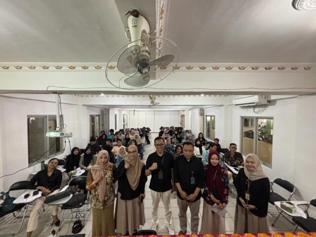 Tax Goes To Campus, DJP Kalselteng Perkuat Literasi Pajak Mahasiswa Uniska Banjarbaru. Foto Dok istimewa