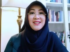 Dokter Tifa Ditangkap Saat Ikuti Ujian S3 FKUI, Tim Hukum Pertanyakan Dasar Penangkapan Tersangka kasus tudingan ijazah palsu Jokowi, doter Tifa. (Foto: Tangkapan layar youtube Dokter Tifa's Life)