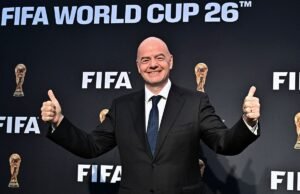 Gianni Infantino Balas Kritik Piala Dunia 2026: Penebar Isu Disebut Menebar Kebencian Komite Olimpiade Internasional (IOC) menyatakan tidak akan menggelar penyelidikan terhadap Presiden FIFA, Gianni Infantino.(AFP/FREDERIC J BROWN)