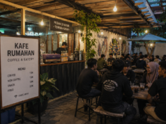Pemko Banjarmasin Bidik Kafe Rumahan Jadi Wajib Pajak, Pelaku Usaha Khawatir Harga Nongkrong Naik Pemko Banjarmasin Bidik Kafe Rumahan Jadi Wajib Pajak, Pelaku Usaha Khawatir Harga Nongkrong Naik. Foto prompt chatgpt