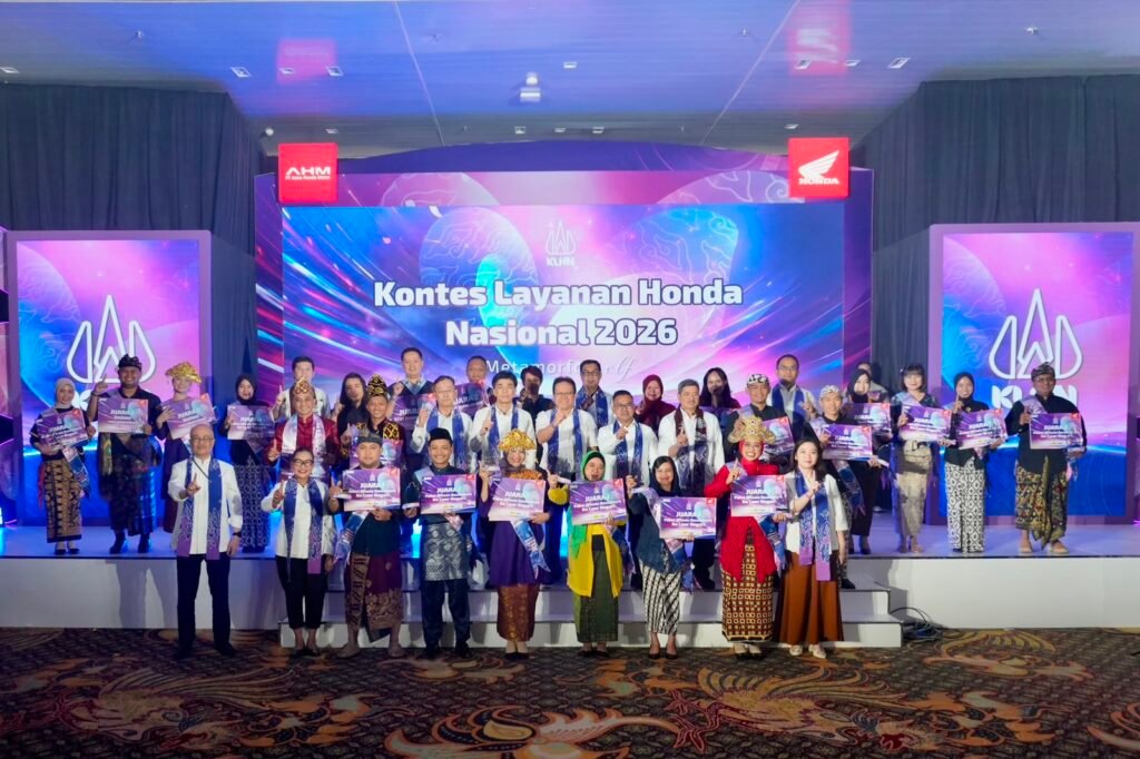 Enam perwakilan PT Trio Motor pada Kontes Layanan Honda Nasional 2026. Foto Dok Istimewa