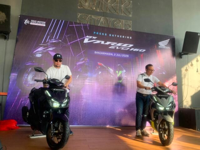 Marketing Director PT Trio Motor Antonius Silitonga memperkenalkan New Honda Vario Evo 160 kepada media, dealer, dan KOL saat Regional Press Launching di Banjarmasin. Foto Dok Istimewa Marketing Director PT Trio Motor Antonius Silitonga memperkenalkan New Honda Vario Evo 160 kepada media, dealer, dan KOL saat Regional Press Launching di Banjarmasin. Foto Dok Istimewa