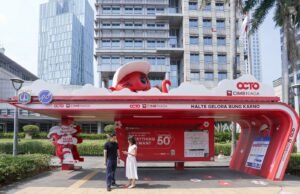 CIMB Niaga Hadirkan Pengalaman OCTO di Halte GBK, Permudah Mobilitas dan Transaksi Digital CIMB Niaga menghadirkan pengalaman digital OCTO di Halte Gelora Bung Karno (GBK), Jakarta, sebagai bagian dari upaya mendukung mobilitas masyarakat melalui layanan perbankan digital, QRIS Tap, serta berbagai promo transportasi umum dan online. Foto Dok Istimewa