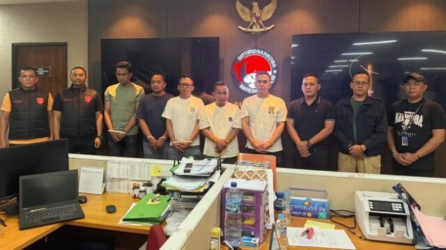 Mabes Polri memastikan akan menindak tegas seluruh anggota yang terlibat dalam kasus penyalahgunaan narkotika. (Arsip Istimewa) Mabes Polri memastikan akan menindak tegas seluruh anggota yang terlibat dalam kasus penyalahgunaan narkotika. (Arsip Istimewa)