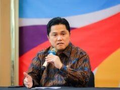 Erick Thohir Bocorkan Rotasi Asisten Pelatih Timnas Indonesia, John Herdman Siapkan Regenerasi Pelatih Lokal Menteri Pemuda dan Olahraga Republik Indonesia, Erick Thohir berbicara kepada awak media di kantor Kemenpora RI, Selasa (23/9/2025). (Bola.com/Bagaskara Lazuardi).