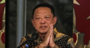 Eks Jampidsus Febrie Adriansyah dan Don Ritto Dicegah ke Luar Negeri, Tersangka Kasus Korupsi dan TPPU Mantan Jampidsus Febrie Adriansyah dan Don Ritto dicegah ke luar negeri usai ditetapkan sebagai tersangka korupsi dan Tindak Pidana Pencucian Uang (TPPU). ANTARA FOTO/Asprilla Dwi Adha