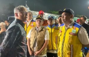 Menteri PU Tinjau Proyek Pelebaran Jalan Serdang–Bojonegara, Target Kurangi Macet dan Dukung Kawasan Industri Banten Foto: Menteri Pekerjaan Umum (PU) Dody Hanggodo melakukan blusukan di Kawasan Industri Terpadu Wilmar, Kabupaten Serang Banten pada Senin (6/7/2026). (CNBC Indonesia/Elga Nurmutia)