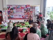 Honda Trio Motor Muara Teweh Gelar Lomba Mewarnai, Semarakkan HUT Barito Utara Anak-anak mengikuti Lomba Mewarnai yang digelar Honda Trio Motor Muara Teweh dalam rangka memeriahkan HUT Kabupaten Barito Utara. Foto Dok Istimewa
