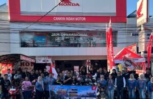 Nyoride Gembira di Palangka Raya, Komunitas Honda Riding Bareng Sambil Dapat Edukasi Keselamatan Komunitas Honda mengikuti kegiatan Nyoride Gembira Bareng Komunitas & Jasa Raharja yang digelar Dealer Honda Cahaya Indah Motor di Palangka Raya. Foto Dok Istimewa