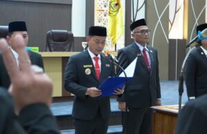7 Kursi Kepala SKPD Banjarmasin Terisi, Yamin HR Minta Pejabat Baru Langsung Adaptasi dan Kawal Program Wali Kota Banjarmasin Lantik Tujuh Pejabat Pimpinan Tinggi Pratama. Foto Dok Istimewa