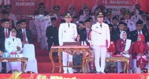 HUT ke-81 RI di Banjarmasin Khidmat, Wali Kota Tekankan Perjuangan untuk Kesejahteraan Rakyat Wali Kota Banjarmasin H. M. Yamin HR menjadi Inspektur Upacara peringatan HUT ke-81 Kemerdekaan RI di Halaman Balai Kota Banjarmasin. Foto Dok Istimewa