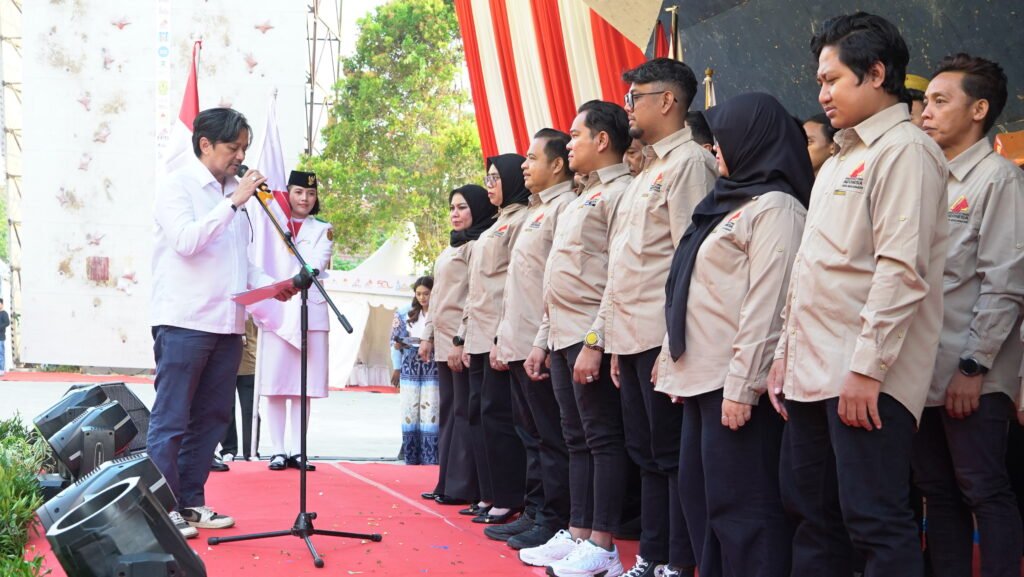 Wakil Gubernur Kalimantan Selatan, Hasnuryadi Sulaiman, membuka Sirkuit 2 Bamara Sport Climbing Competition 2026 se-Kalimantan Selatan di Venue Panjat Dinding GOR Hasanuddin Banjarmasin, Jumat (28/8/2026). Foto Dok istimewa