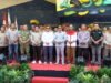 Kompetisi Panjat Tebing Se-Kalsel Digelar di Banjarmasin, Wali Kota Yamin Tekankan Sportivitas Wakil Gubernur Kalimantan Selatan, Hasnuryadi Sulaiman, Wali Kota Banjarmasin H. M. Yamin HR bersama jajaran pengurus FPTI dan sejumlah undangan berfoto bersama usai pembukaan kompetisi panjat tebing di Banjarmasin. Foto Dok Istimewa