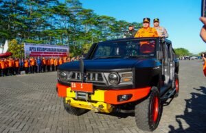 Apel Siaga Karhutla 2026, Gubernur Muhidin Minta Pengawasan Titik Rawan Kebakaran Diperketat Gubernur Muhidin Pimpin Apel Kesiapsiagaan Karhutla 2026 di Banjarbaru. Foto Dok Muhammad randy