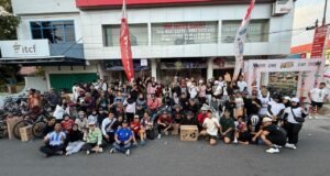 Pedal Together di Sampit, Komunitas Gowes Nikmati Kota Sambil Bangun Kebersamaan Pedal Together di Sampit, Komunitas Gowes Nikmati Kota Sambil Bangun Kebersamaan. Foto Dok istimewa
