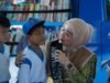 Bunda PAUD Neli Listriani Ajak Anak Jelajah Literasi di Taman Satwa Jahri Saleh Bunda PAUD Banjarmasin Hj. Neli Listriani Dampingi Anak Jelajah Literasi di Taman Jahri Saleh. Foto Dok Istimewa