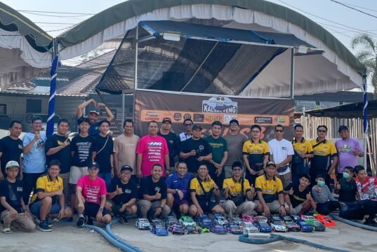 Kejurda RC Rally Kalselteng Seri 3 Sengit, Racer Adu Skill di Balitan RC Track Kejurda RC Rally Kalselteng Seri 3 mempertemukan para racer dari Kalimantan Selatan dan Kalimantan Tengah dalam kompetisi RC Rally, Mini SCT, dan Buggy. Foto Dok Istimewa