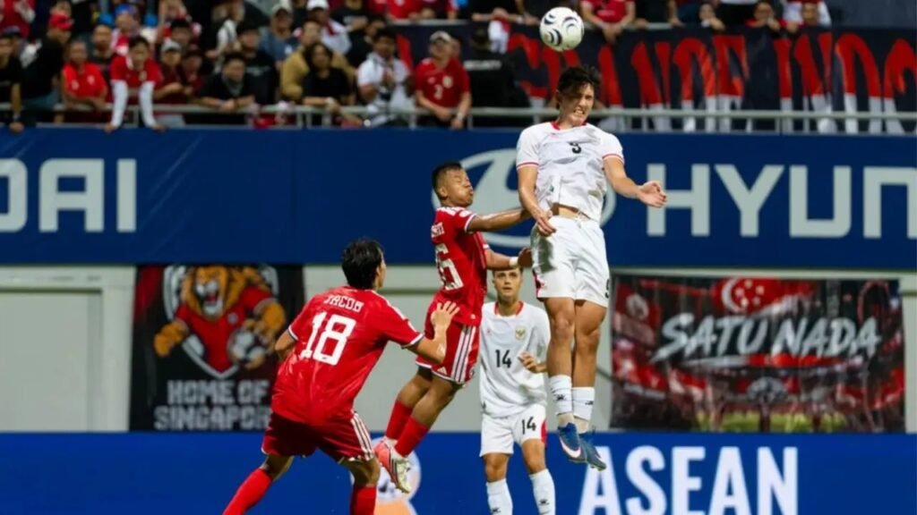 Duel Timnas Singapura versus Timnas Indonesia di Grup A Piala AFF 2026, Jumat (7-8-22026). Laga di Stadion Jalan Besar, Singapura, ini berakhir dengan skor 1-1. (Dok. aseanutdfc.com)
