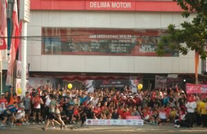 Trio Motor Perkuat Kedekatan dengan Masyarakat Lewat Start Your Day with Delima Sutoyo Peserta Ramaikan Start Your Day with Delima Sutoyo Fun Run di Banjarmasin. Foto Dok Trio Motor