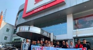 Honda Trio Motor Ajak Jurnalis, Komunitas, dan Konsumen Rayakan Hari Pelanggan Nasional Lewat Fun Padel Honda Trio Motor Rayakan Hari Pelanggan Nasional 2026 Bersama Jurnalis dan Komunitas. Foto Dok Istimewa
