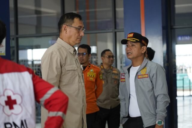 Wali Kota Banjarmasin H.M. Yamin HR turun langsung ke Pelabuhan Trisakti, Minggu (13/9/2026). Foto Dok Istimewa Wali Kota Banjarmasin H.M. Yamin HR turun langsung ke Pelabuhan Trisakti, Minggu (13/9/2026). Foto Dok Istimewa