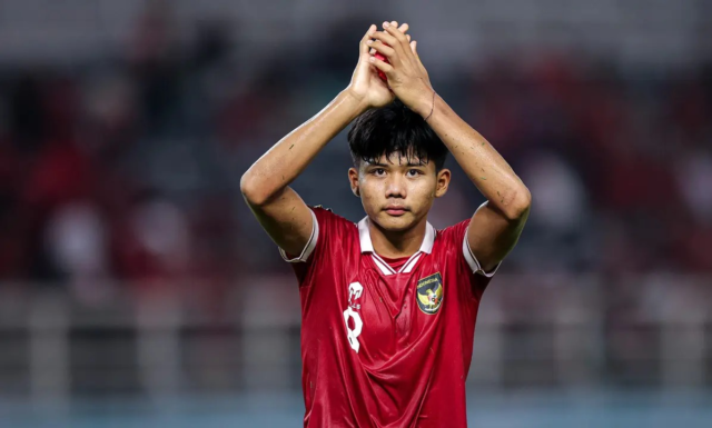 Penyerang Timnas Indonesia U-20, Arkhan Kaka Putra Purwanto, pamit dari Persis Solo. (Bola.com/Bagaskara Lazuardi) Penyerang Timnas Indonesia U-20, Arkhan Kaka Putra Purwanto, pamit dari Persis Solo. (Bola.com/Bagaskara Lazuardi)