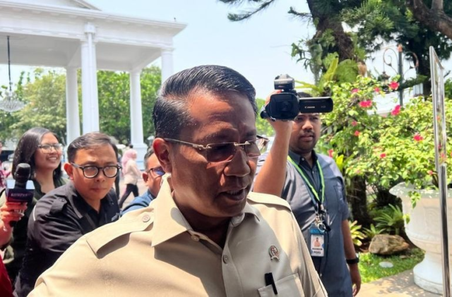 Foto: Menteri Hukum Supratman Andi Agtas tiba di Istana Kepresidenan, Jakarta, Selasa (29/9/2026). (CNBC Indonesia/Emir Yanwardhana) Foto: Menteri Hukum Supratman Andi Agtas tiba di Istana Kepresidenan, Jakarta, Selasa (29/9/2026). (CNBC Indonesia/Emir Yanwardhana)