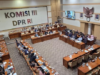 DPR Sudah Serap Aspirasi Hampir 60 Pihak dalam Penyusunan RUU Perampasan Aset Ilustrasi. Suasana rapat di Komisi III DPR beberapa waktu lalu. (CNN Indonesia/Thohirin)