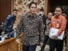 Prabowo Resmi Ganti Purbaya dengan Suahasil Nazara sebagai Menkeu Mantan Menteri Keuangan Purbaya Yudhi Sadewa (kedua kiri) tiba untuk mengikuti rapat kerja dengan Badan Anggaran (Banggar) DPR di Kompleks Parlemen, Jakarta, Senin (07/09).