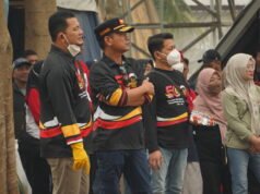 Pemko Banjarmasin Bongkar 9 Bangunan di Kampung Ketupat, Benahi Pasar Teluk Dalam Wali Kota Banjarmasin, H. M. Yamin HR Tinjau Penataan Kawasan Kampung Ketupat. Foto Dok Istimewa
