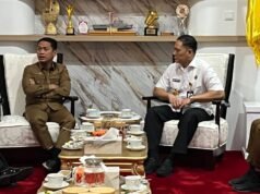 Pemko Banjarmasin Perkuat Sinergi dengan Dewan Pertahanan Nasional untuk Jaga Stabilitas Daerah Wali Kota Banjarmasin, H. M. Yamin HR. Perkuat Sinergi dengan Dewan Pertahanan Nasional untuk Jaga Stabilitas Daerah. Foto Dok Istimewa