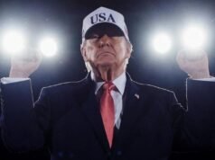Trump Berencana Larang Istilah AI dalam Dokumen Pemerintah AS, Pilih Sebutan Super Intelligence Foto: REUTERS/Evan Vucci