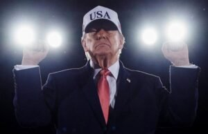 Trump Berencana Larang Istilah AI dalam Dokumen Pemerintah AS, Pilih Sebutan Super Intelligence Foto: REUTERS/Evan Vucci